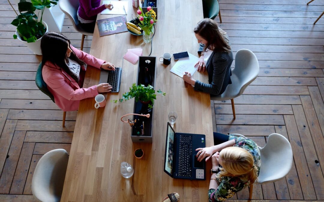 Arbejdspladsens gråzoner i en digital fritid