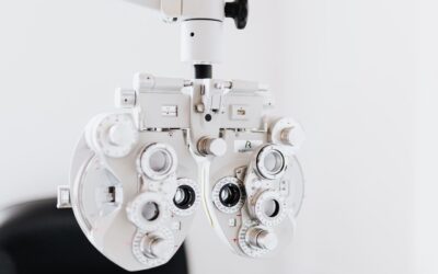 Skarpt syn på jobbet: Sådan vælger du den rette optiker